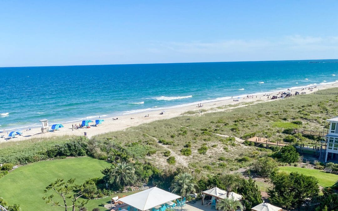 Guide to Wrightsville Beach (Where to Eat, Stay, + Play!)