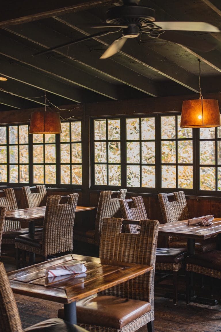 Bistro Roca porch