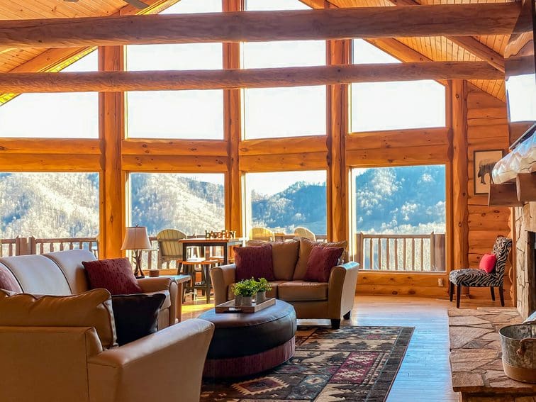 Heavenly Heights: The Perfect Mountain Large Cabin Near Asheville