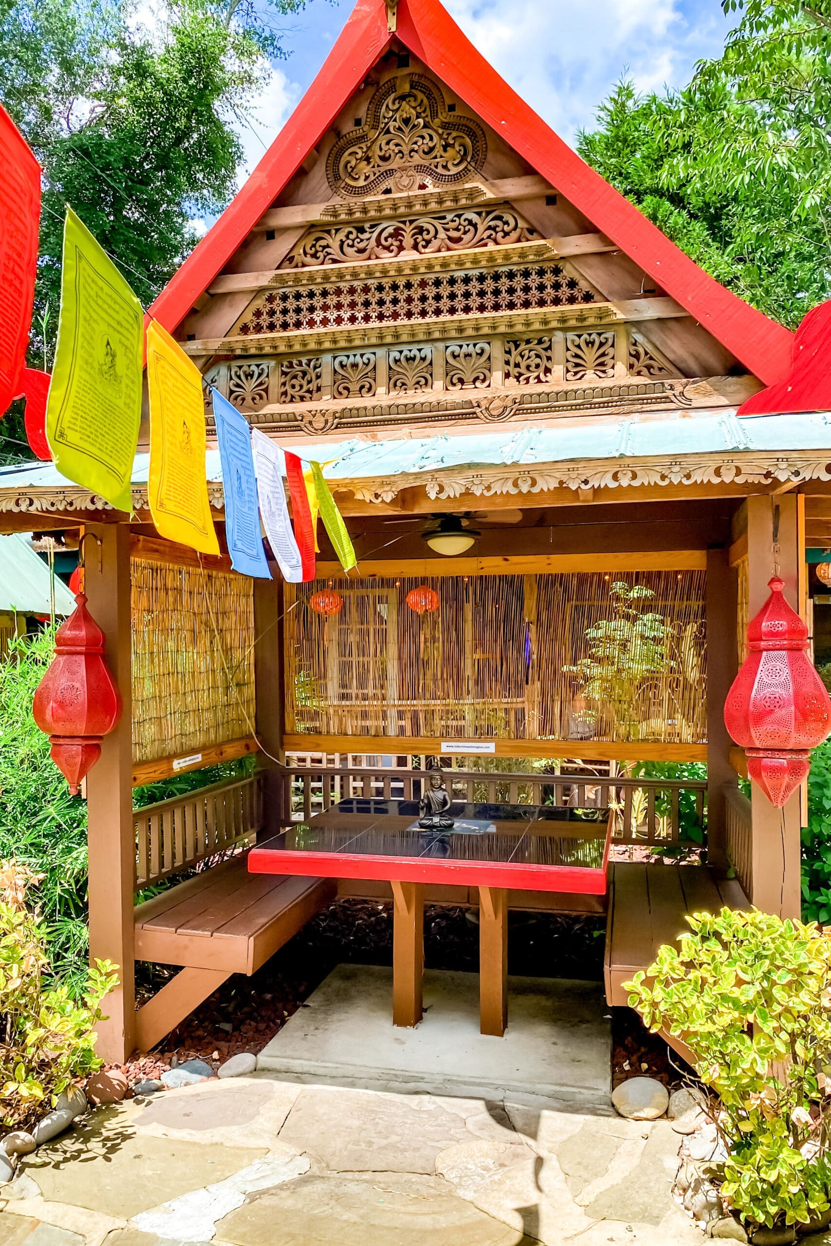 thai hut